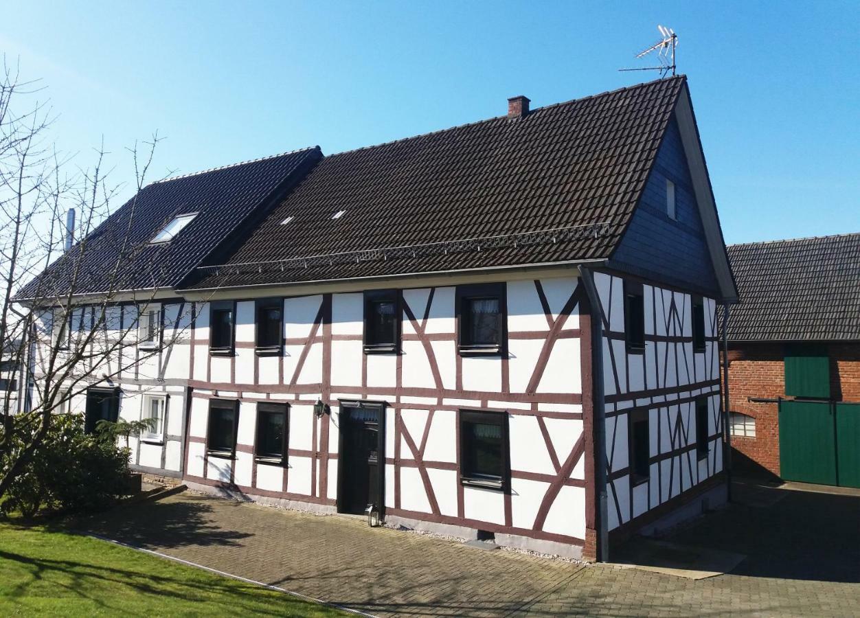 Graefrath Gaestehaus Neunkirchen-Seelscheid Neunkirchen  Exterior photo